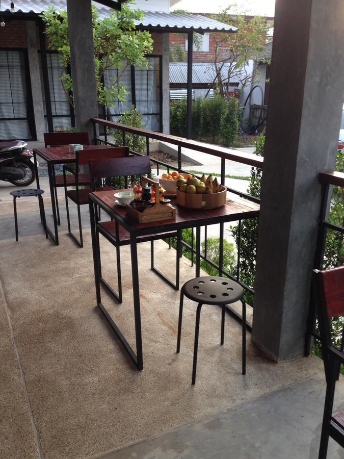 Hotel The Pud Dee Chiang Khan Esterno foto