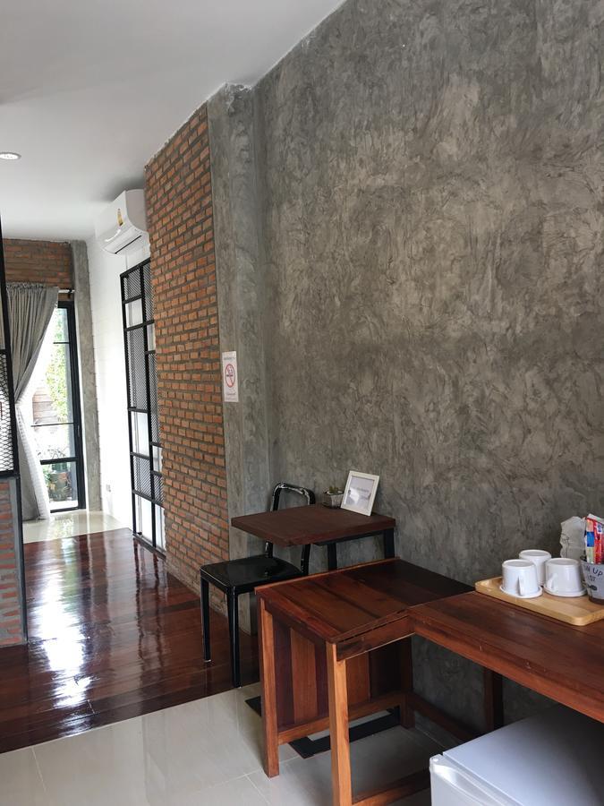 Hotel The Pud Dee Chiang Khan Esterno foto