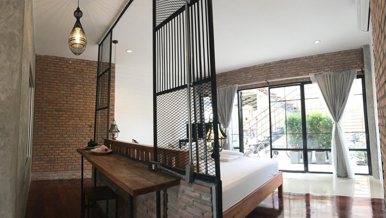 Hotel The Pud Dee Chiang Khan Esterno foto